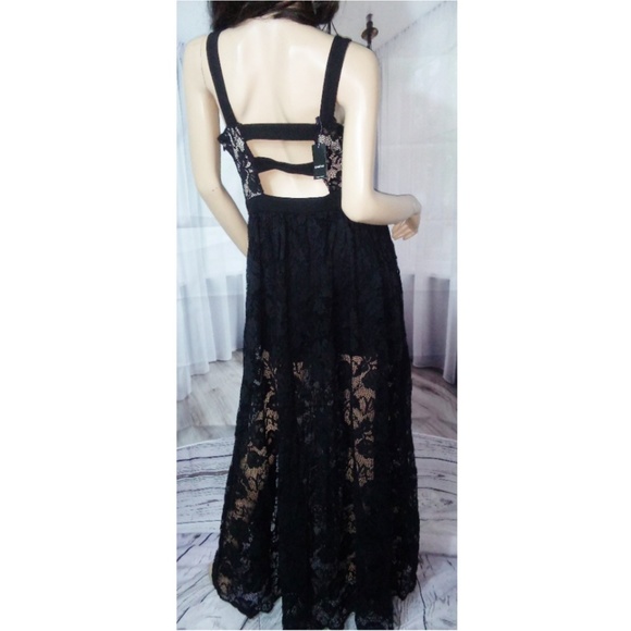 Bebe Logan shorts gown nude black lace maxi romper - Picture 8 of 8